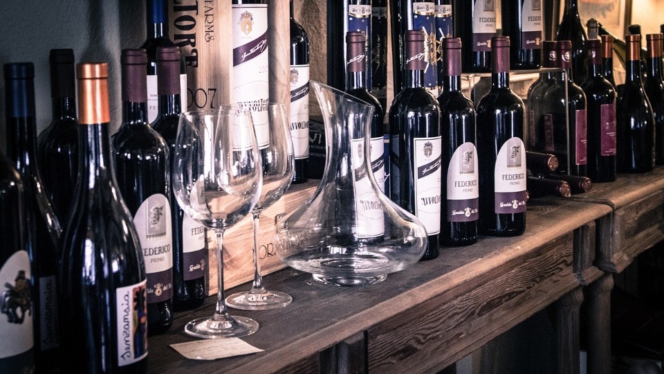Vaud : Société de vente de vins étrangers, to sell